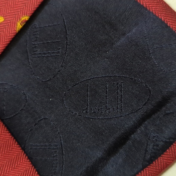 Dunhill Men's Maroon/Gold Paisley 100% Silk Tie Length 56" - Picture 6 of 6